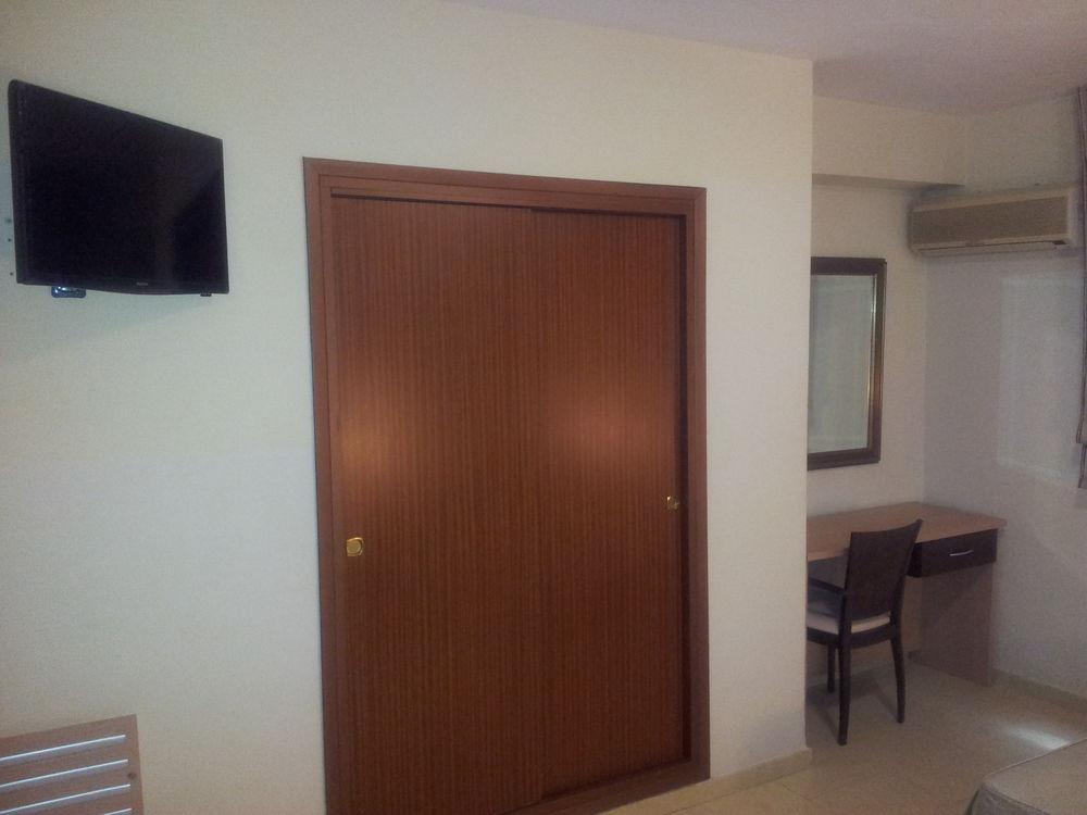Hotel Primavera Бенидорм Экстерьер фото
