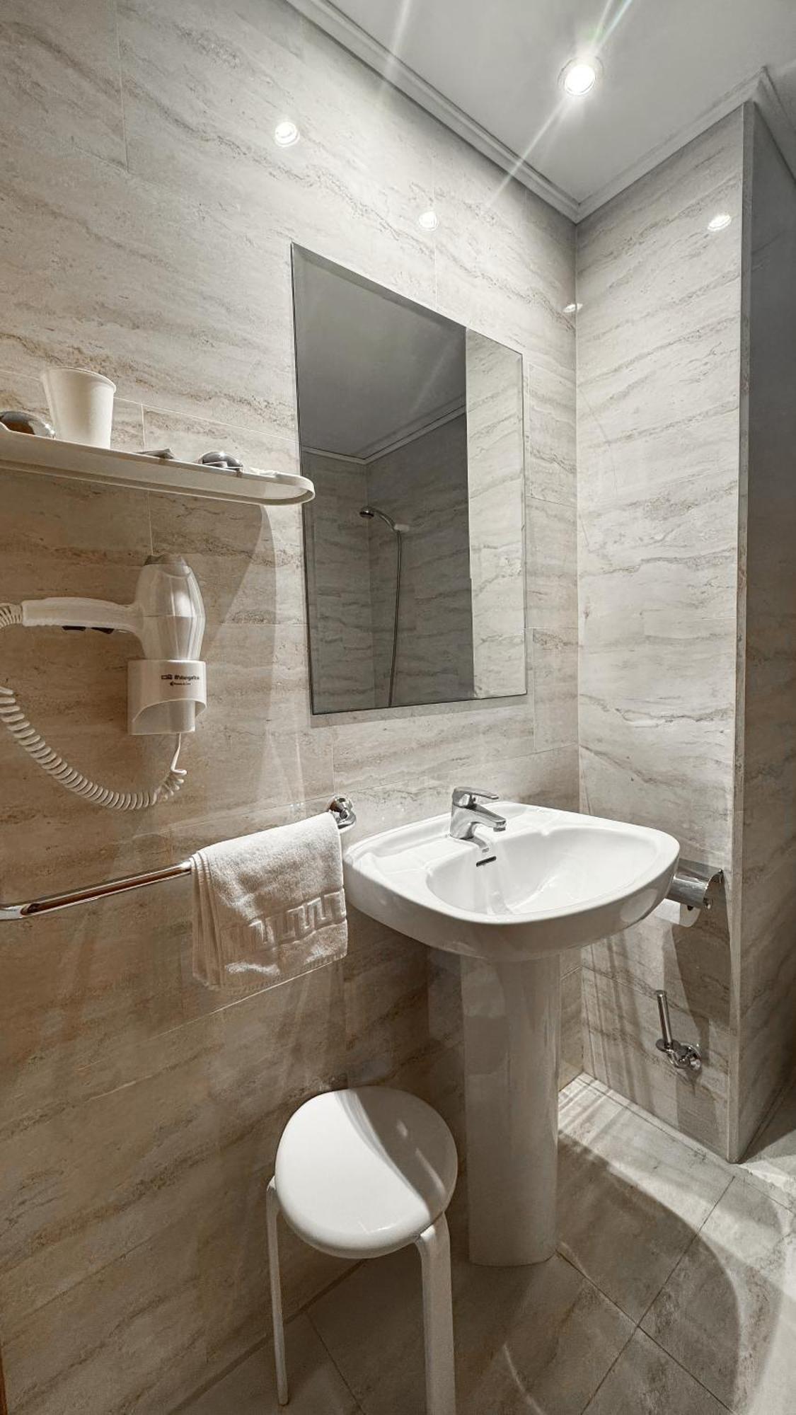 Hotel Primavera Бенидорм Экстерьер фото