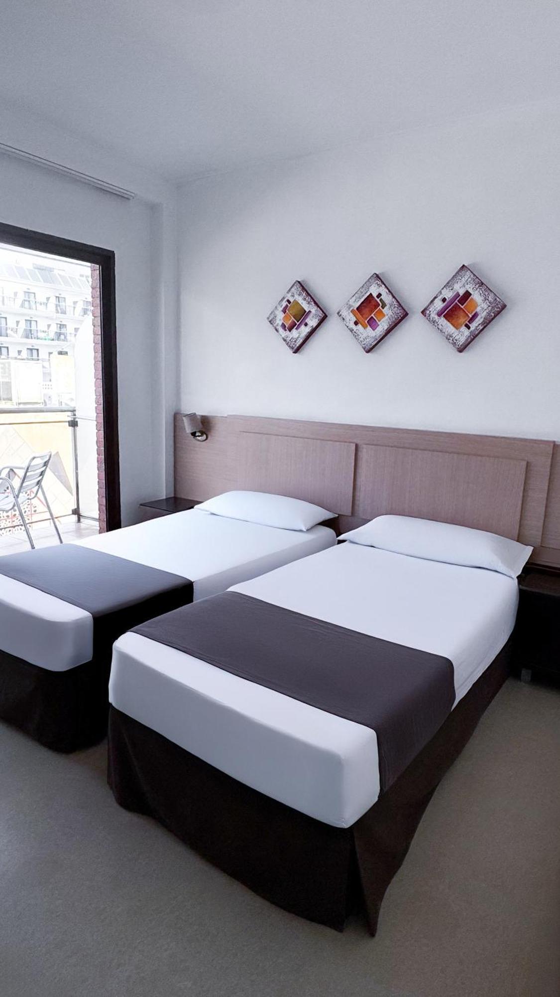 Hotel Primavera Бенидорм Экстерьер фото