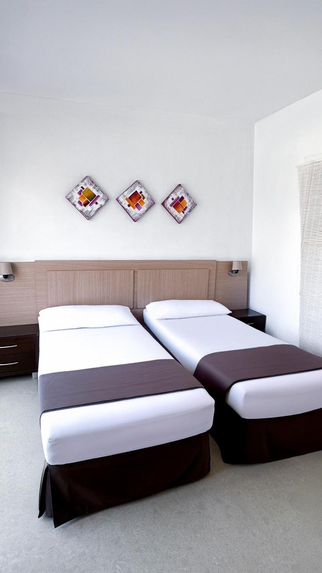 Hotel Primavera Бенидорм Экстерьер фото