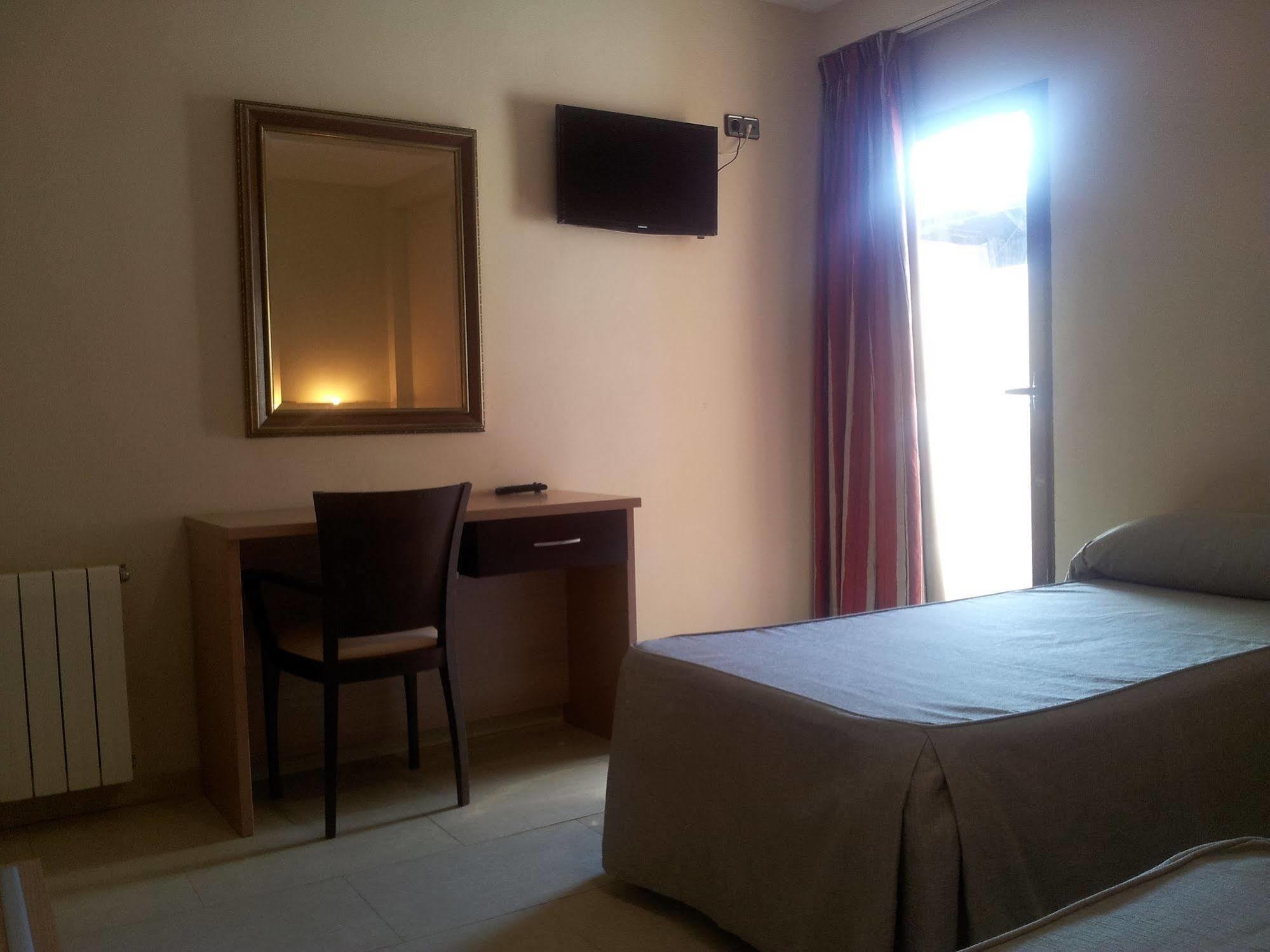 Hotel Primavera Бенидорм Экстерьер фото